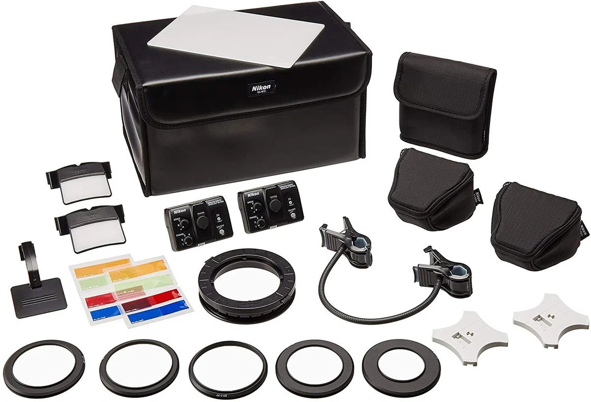NIKON Flash KIT R1